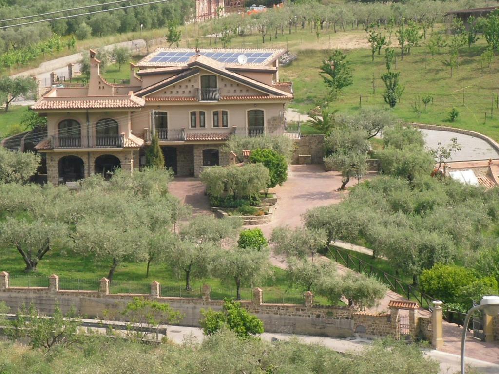 La Ginestra Hotel Castel San Lorenzo Exterior foto