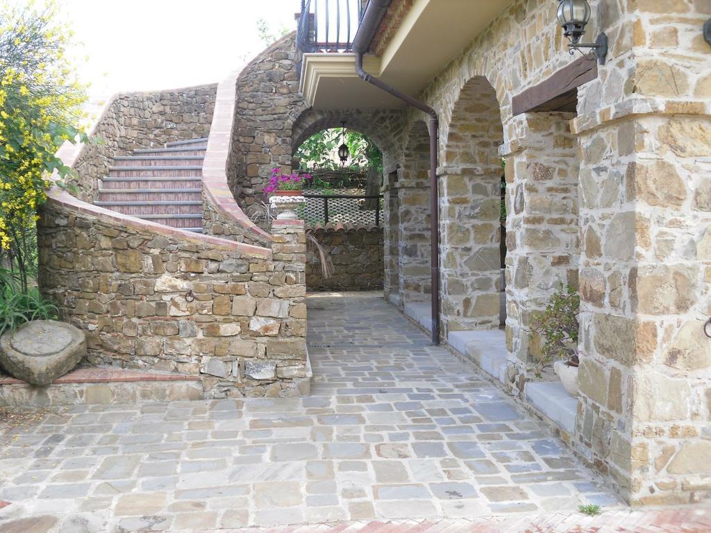 La Ginestra Hotel Castel San Lorenzo Exterior foto