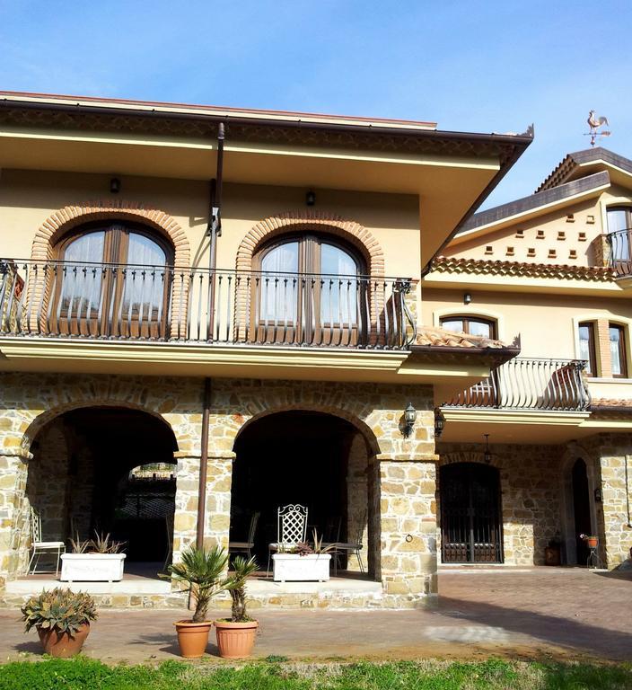 La Ginestra Hotel Castel San Lorenzo Exterior foto